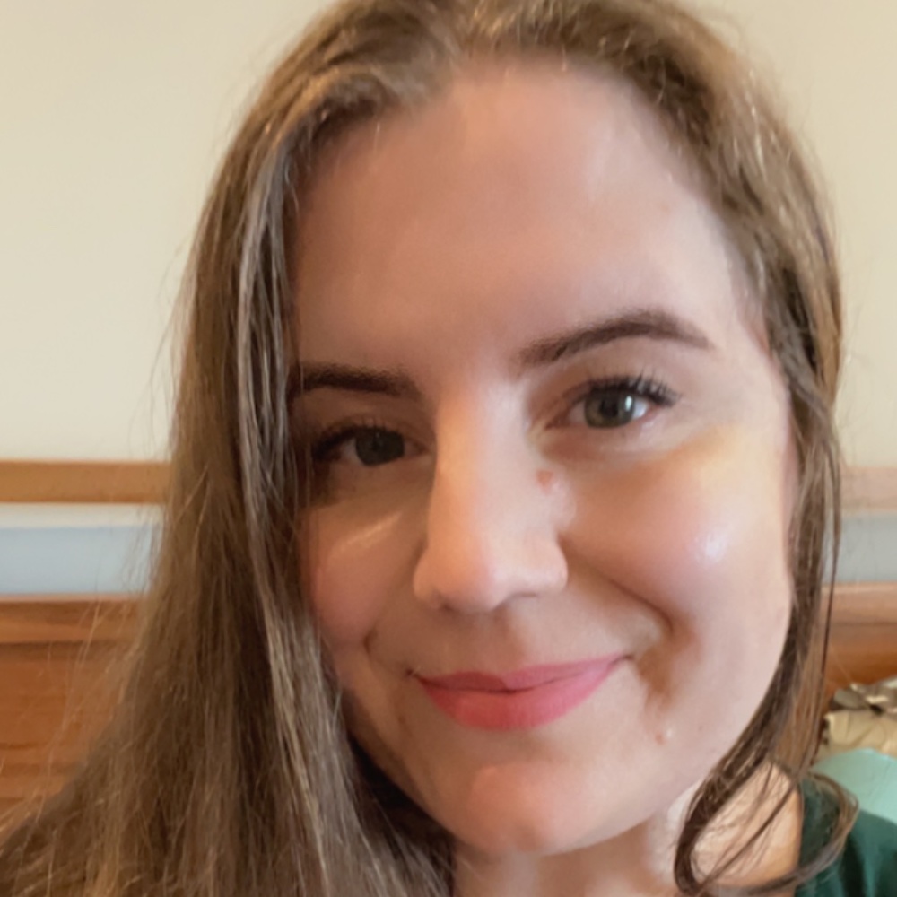 Meet your Posher, Laurel